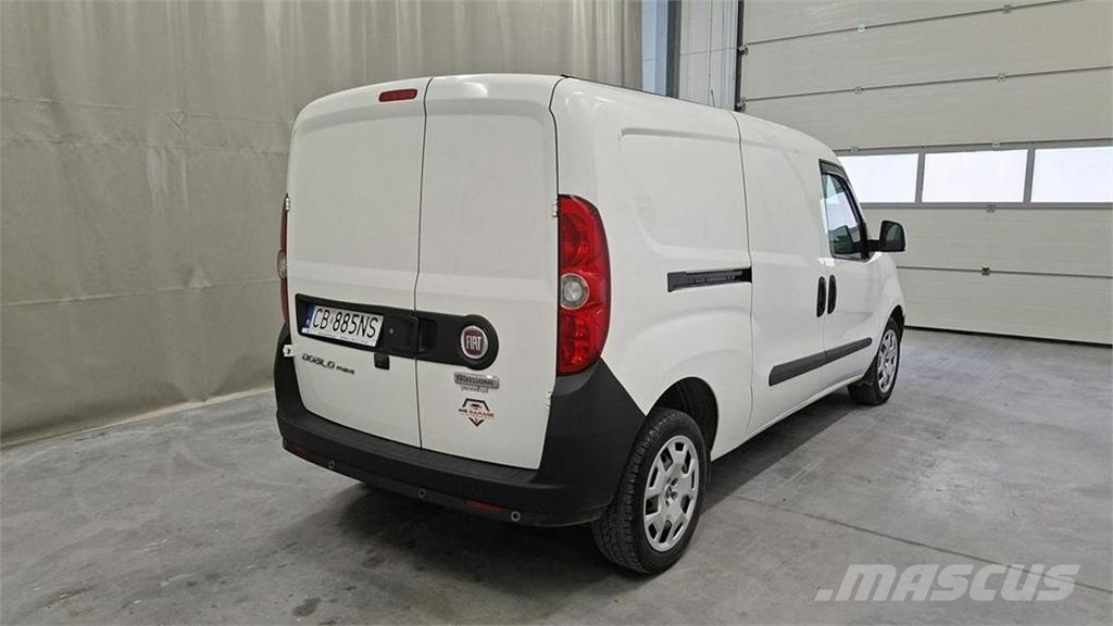 Fiat Doblo شاحنة مقفلة