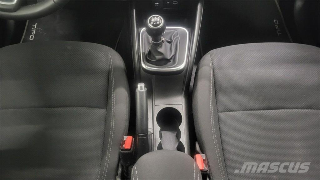 Fiat Tipo PKWs
