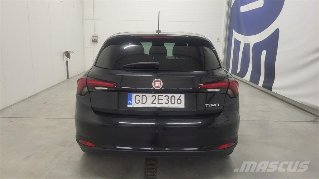 Fiat Tipo PKWs