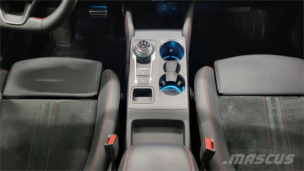 Ford Kuga Automobili
