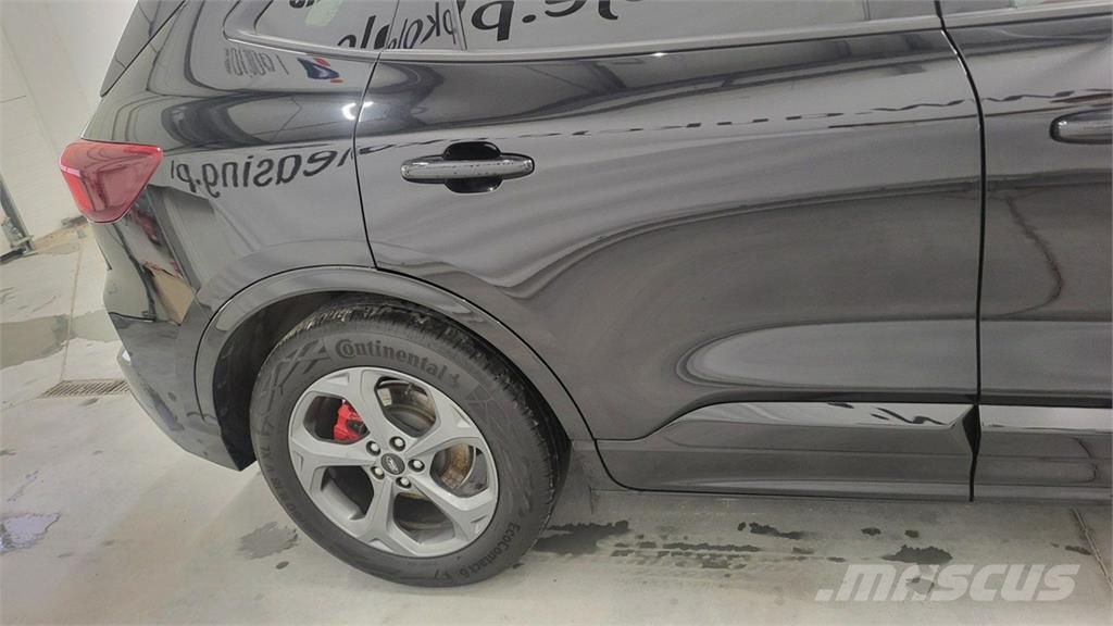 Ford Kuga Automobili
