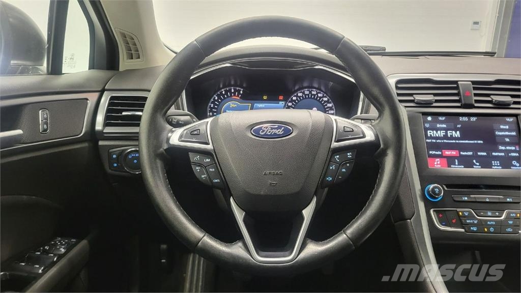 Ford Mondeo 汽車