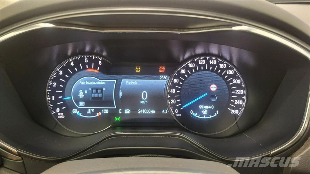 Ford Mondeo 汽車