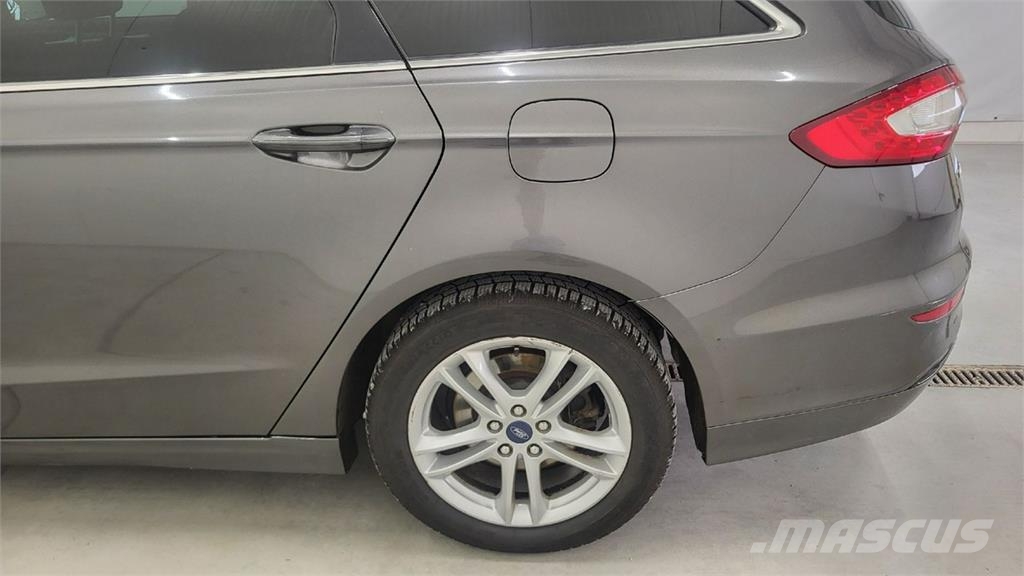 Ford Mondeo 汽車