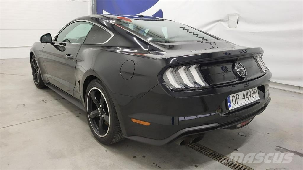 Ford Mustang Automobili