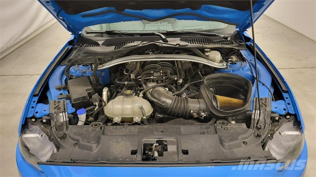 Ford Mustang Automobili
