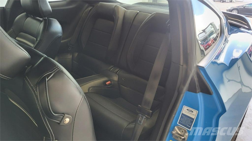 Ford Mustang Automobili
