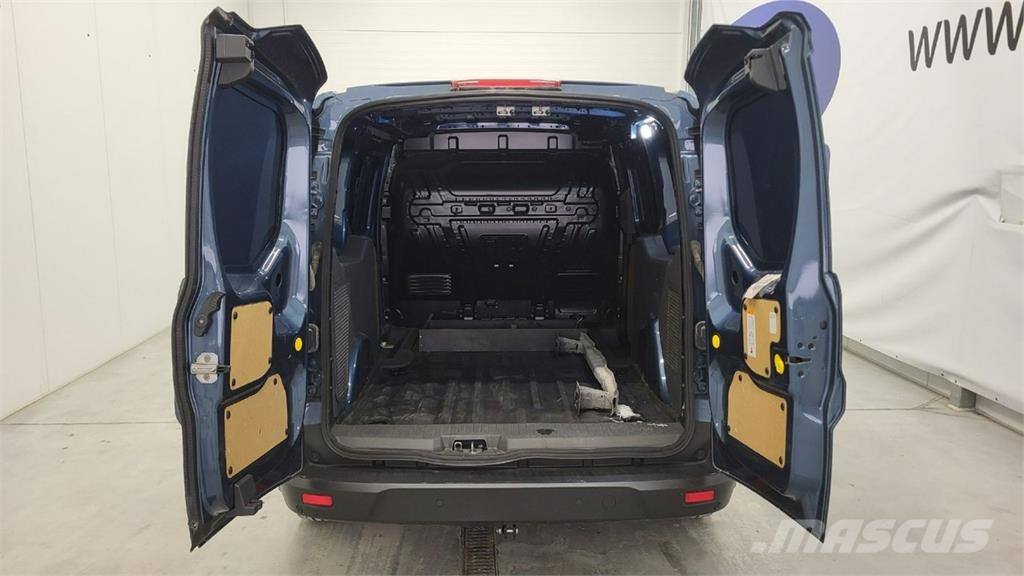 Ford Transit Connect 汽車