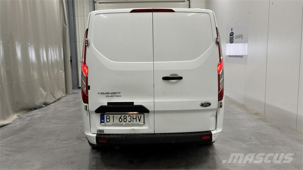 Ford Transit Custom 汽車