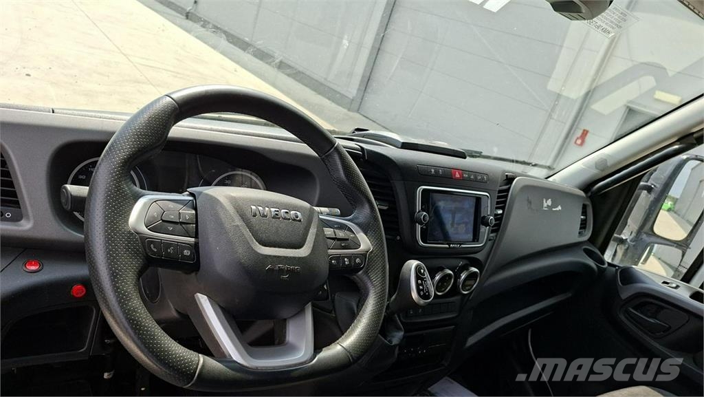 Iveco Daily شاحنة مقفلة