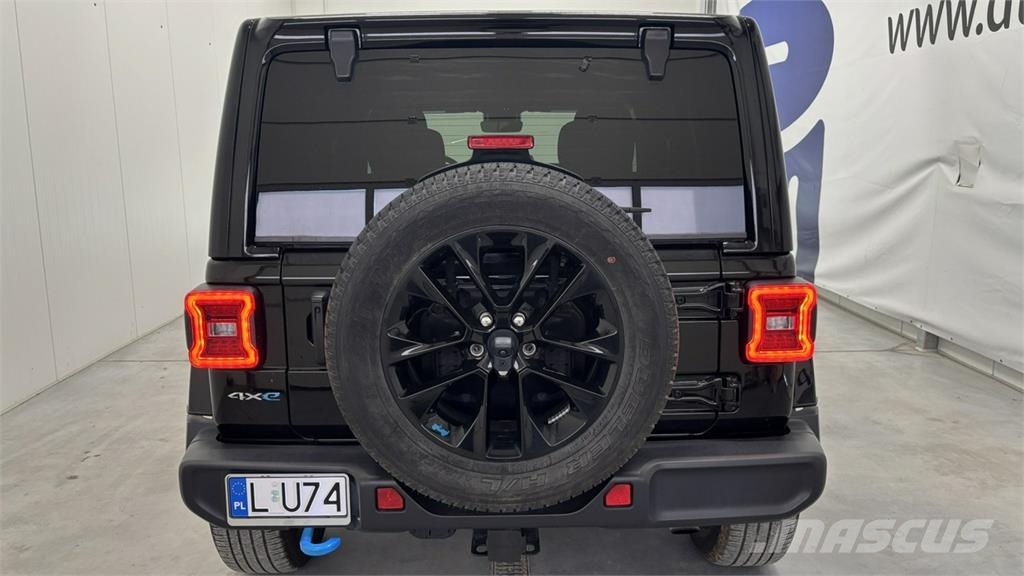 Jeep Wrangler Автомобілі
