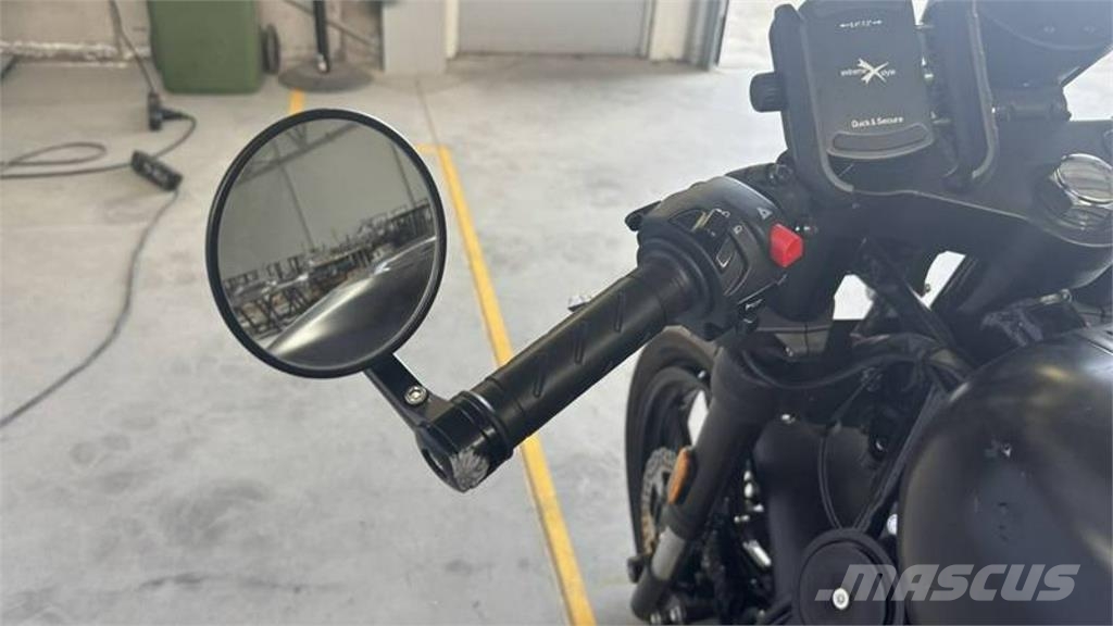 Junak M Lengvieji automobiliai