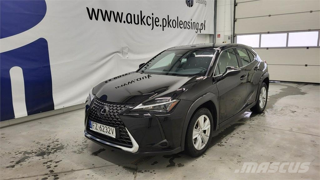 Lexus UX Lengvieji automobiliai