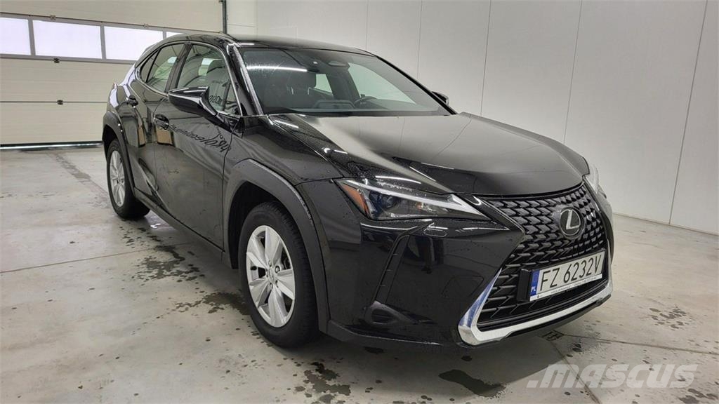 Lexus UX Lengvieji automobiliai