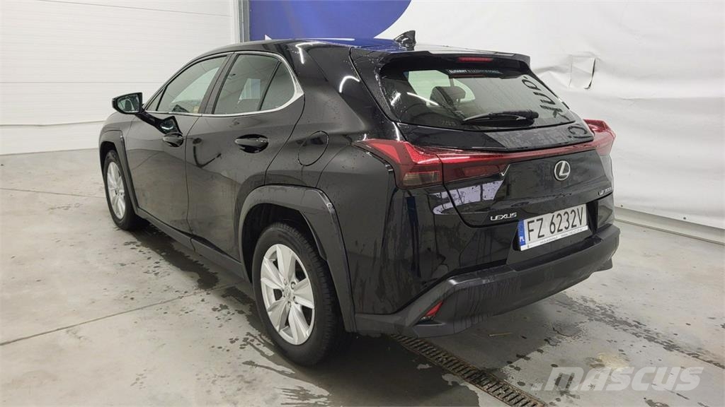 Lexus UX Lengvieji automobiliai