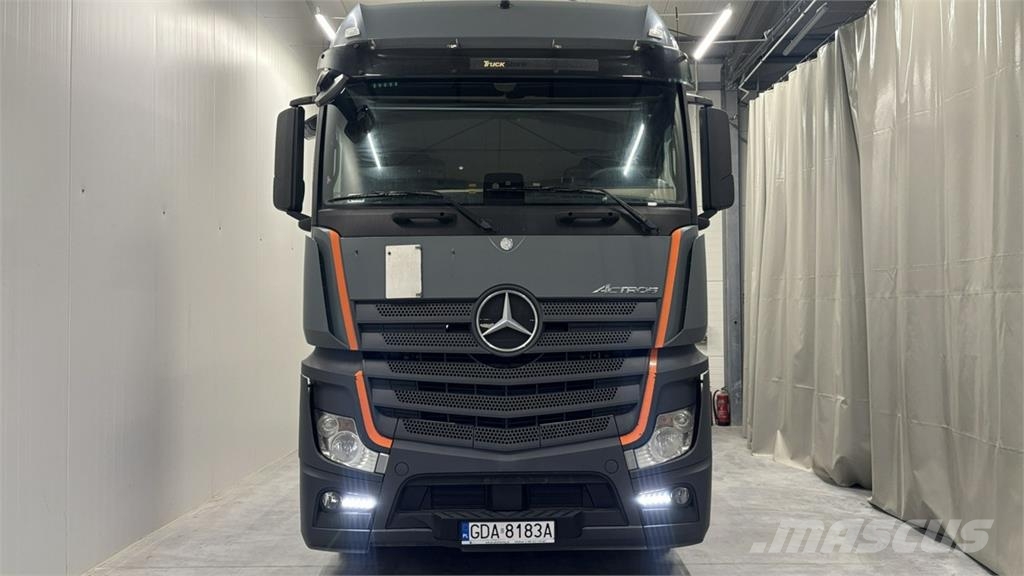Mercedes-Benz Actros وحدات الجر
