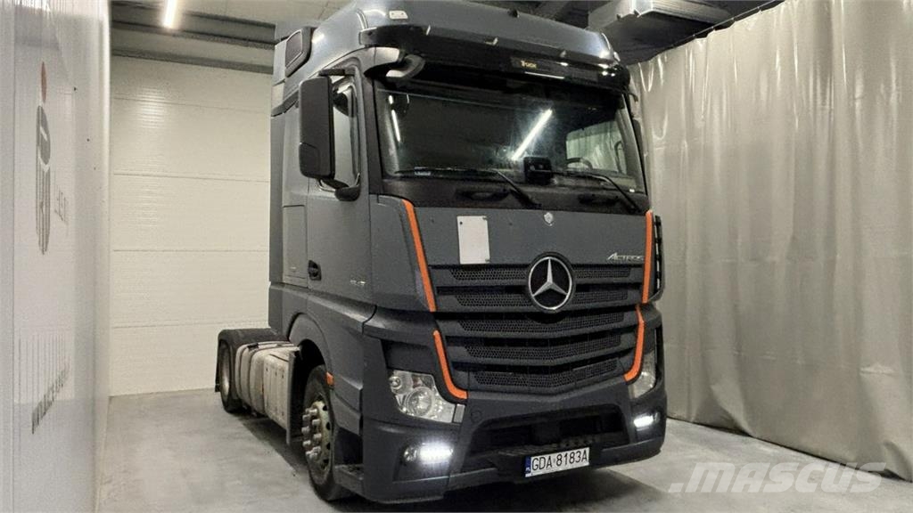 Mercedes-Benz Actros وحدات الجر