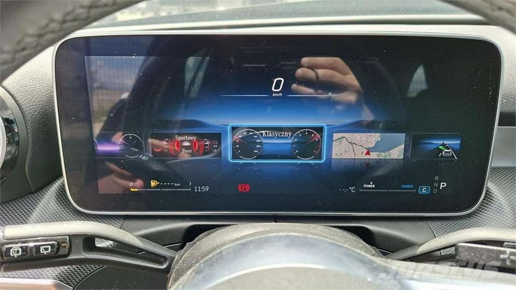 Mercedes-Benz C 200 سيارات