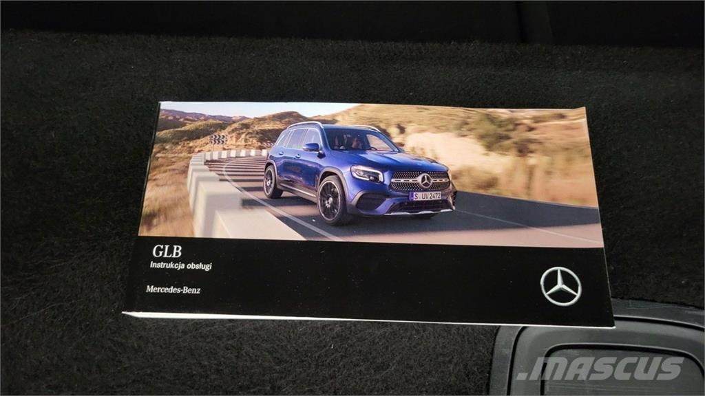 Mercedes-Benz GLB Masini
