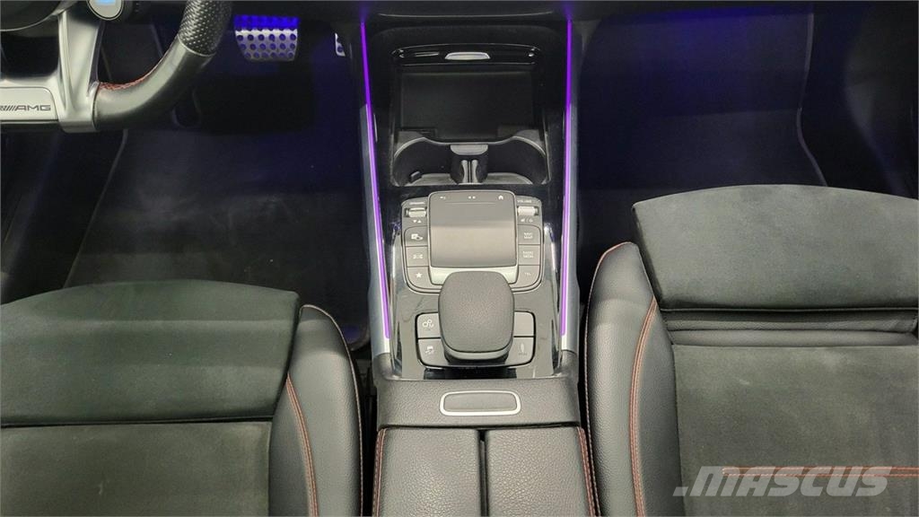 Mercedes-Benz GLB Masini