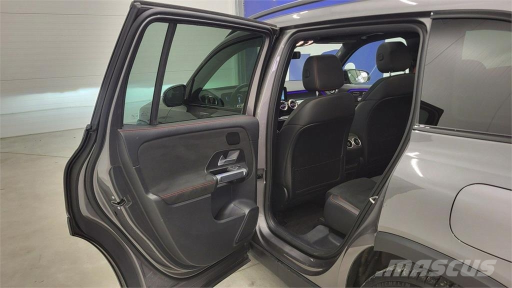 Mercedes-Benz GLB Masini