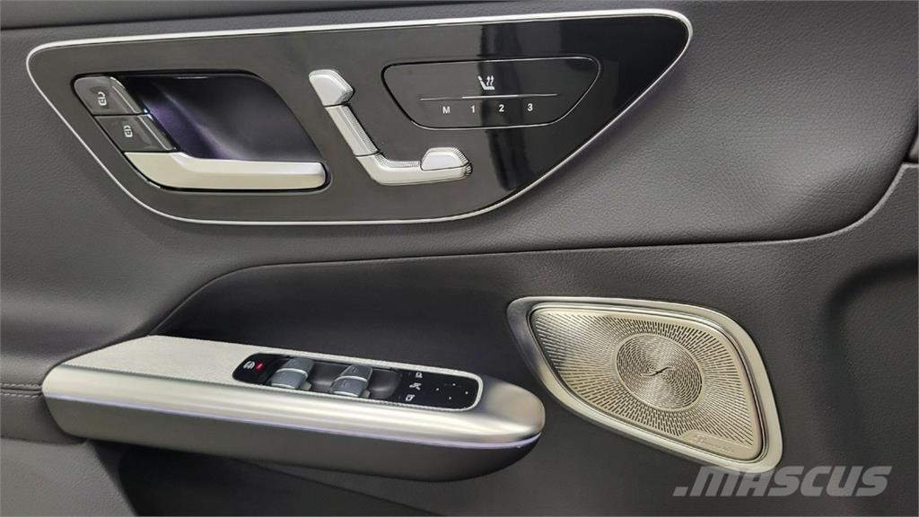 Mercedes-Benz GLC 300 Auto's