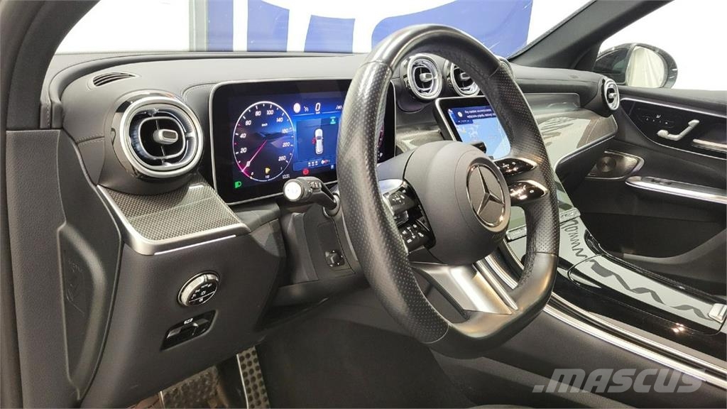 Mercedes-Benz GLC 300 Auto's