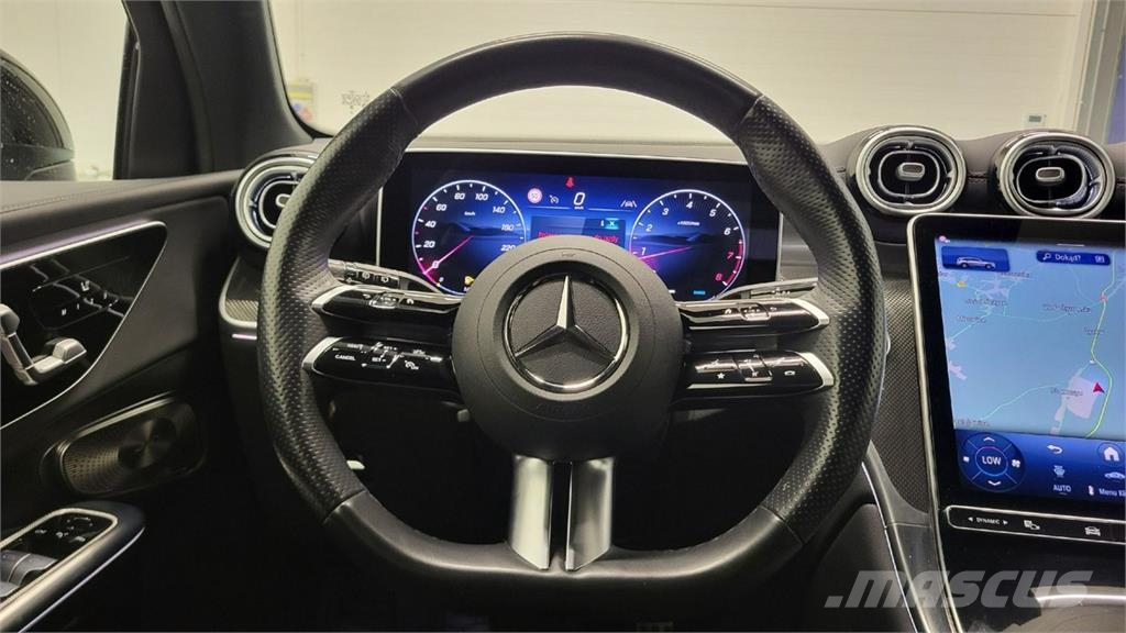 Mercedes-Benz GLC 300 Auto's