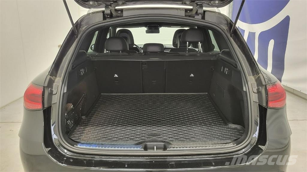 Mercedes-Benz GLC 300 Auto's