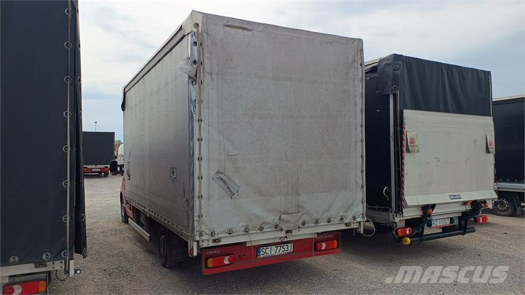 Opel Movano شاحنة مقفلة