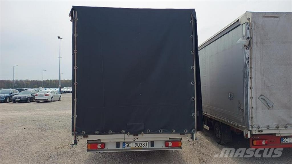 Opel Movano شاحنة مقفلة
