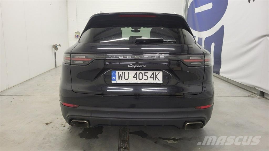 Porsche Cayenne سيارات