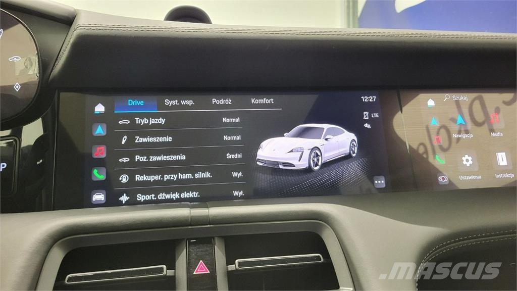 Porsche Taycan سيارات