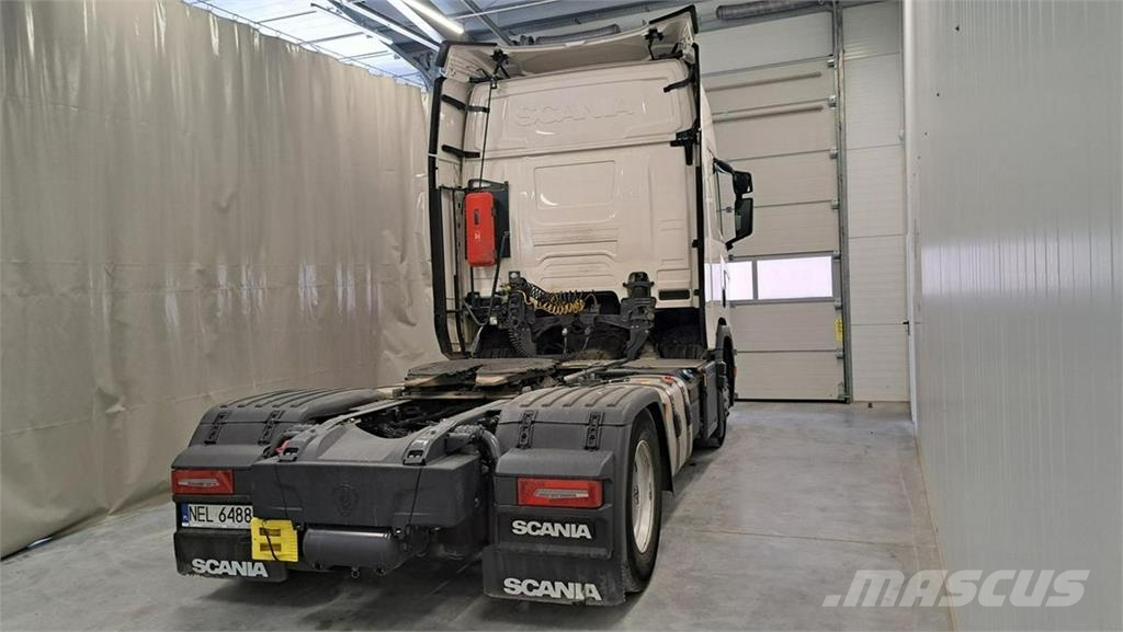 Scania R460 Τράκτορες