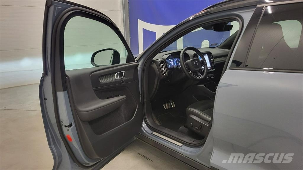 Volvo XC 40 Carros