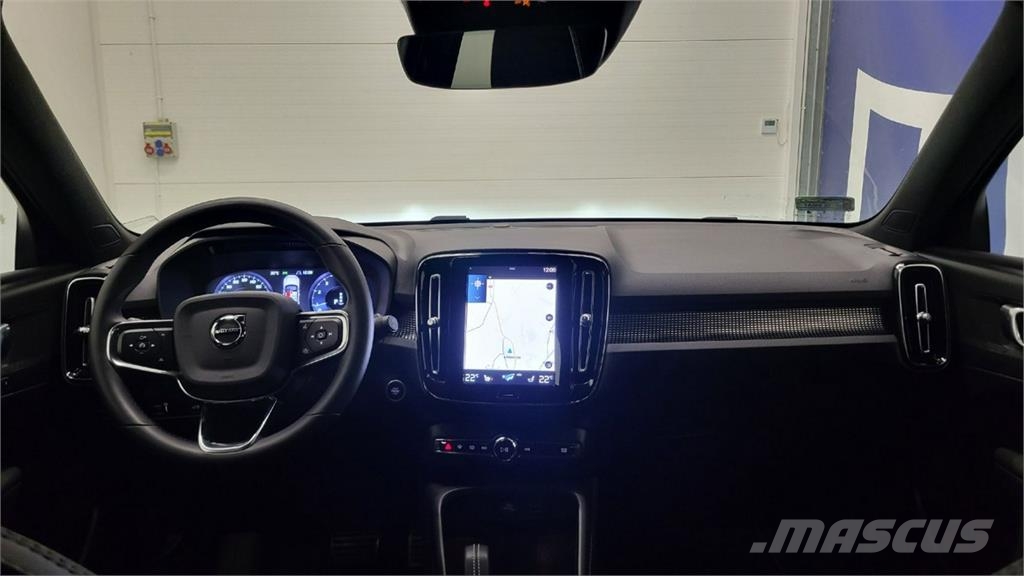 Volvo XC 40 Carros