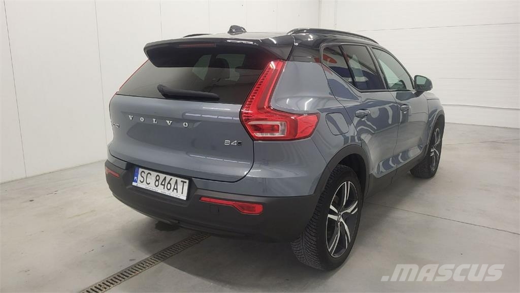 Volvo XC 40 Carros