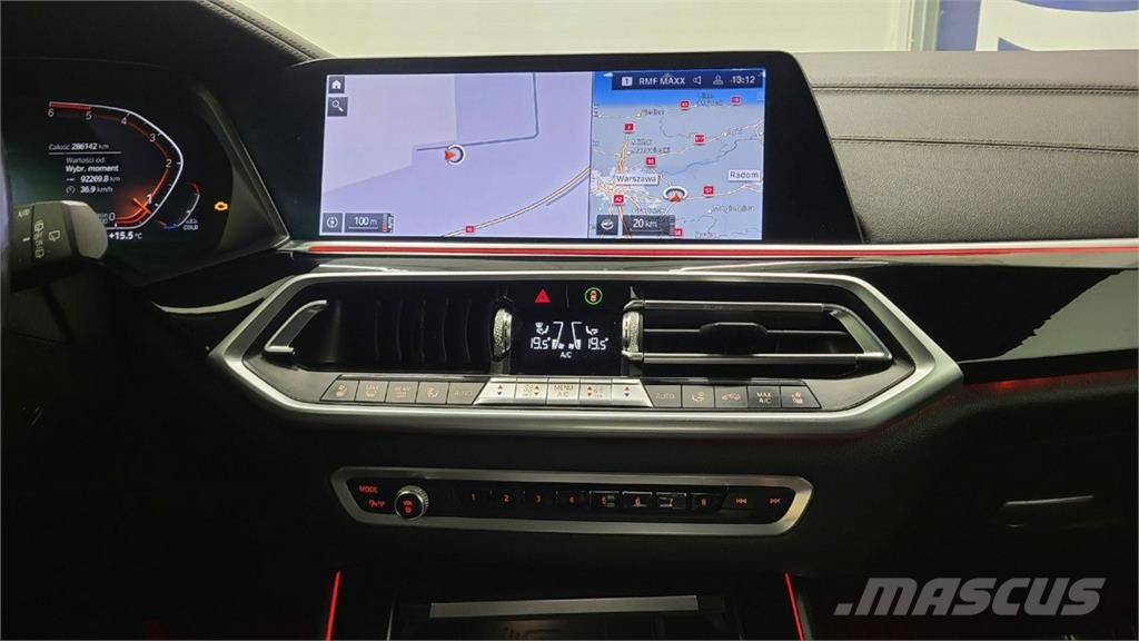 Volvo XC 40 Carros