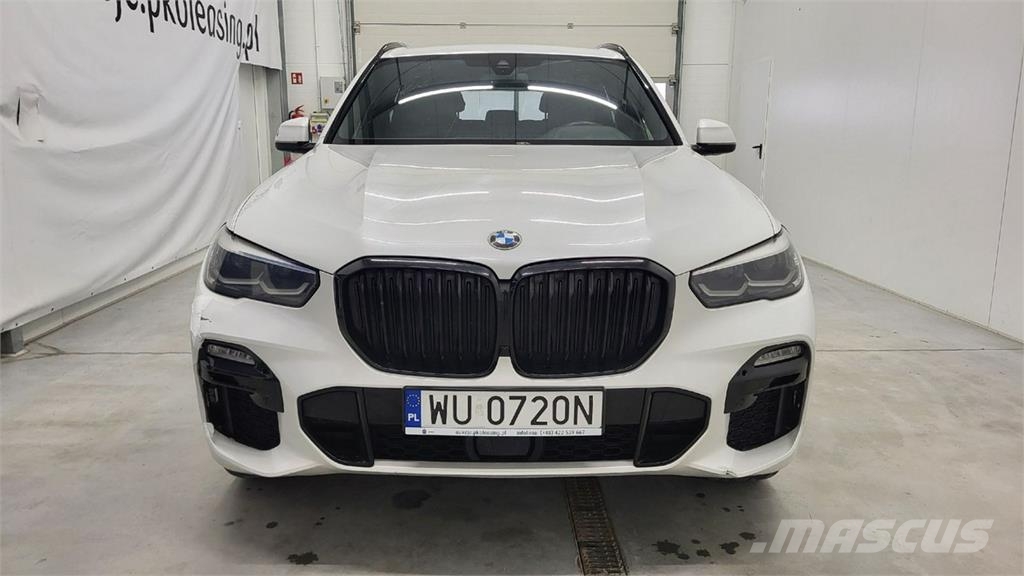 Volvo XC 40 Carros