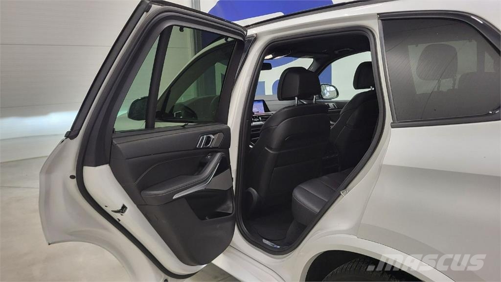 Volvo XC 40 Carros