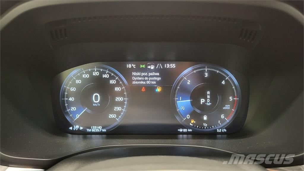 Volvo XC 60 Carros