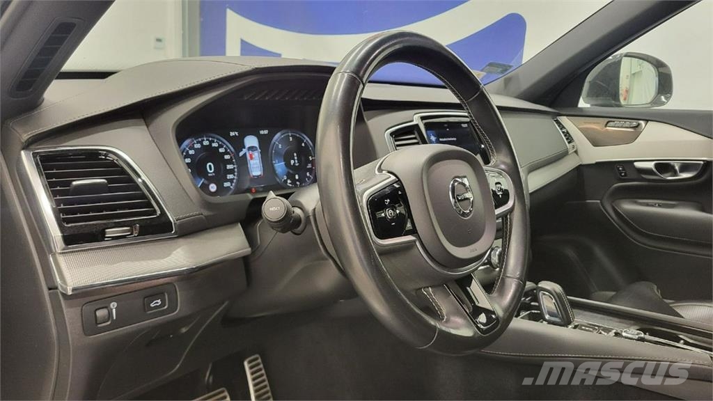 Volvo XC 90 Carros