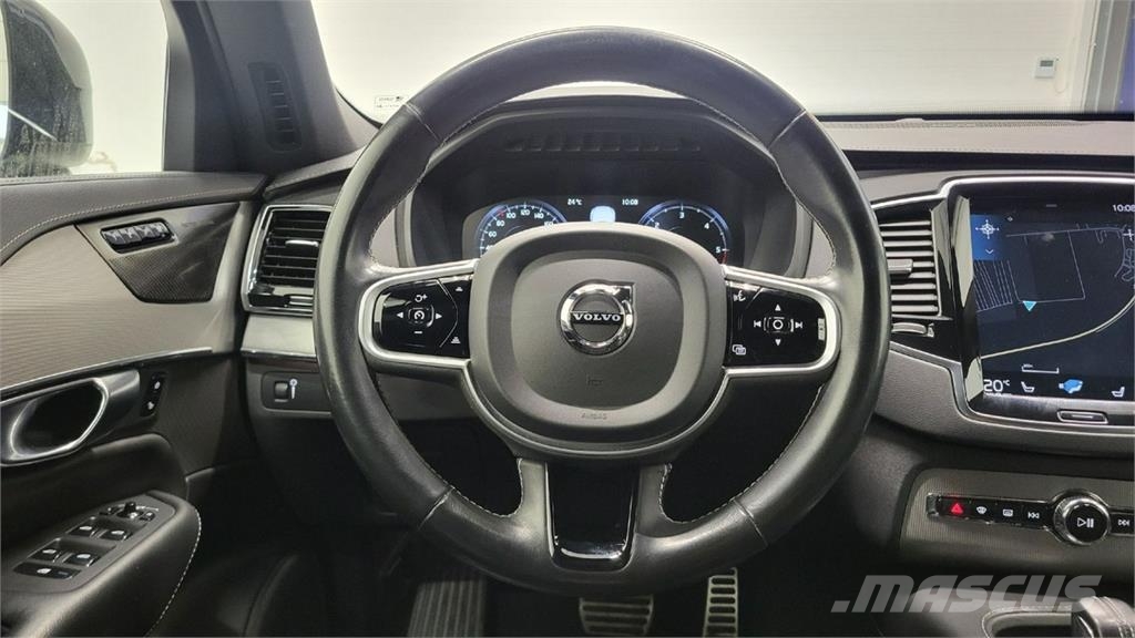 Volvo XC 90 Carros