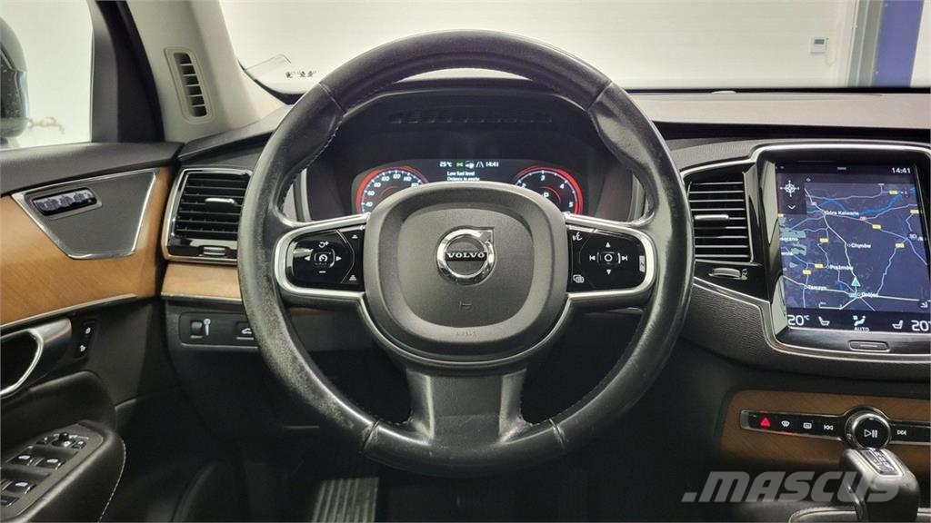 Volvo XC 90 سيارات