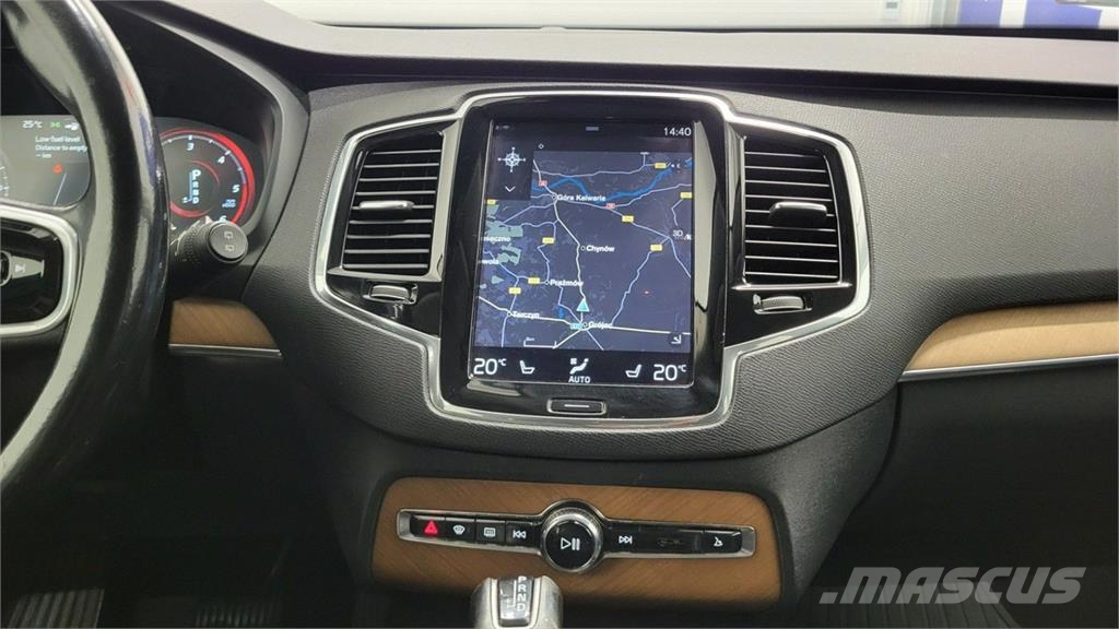 Volvo XC 90 سيارات