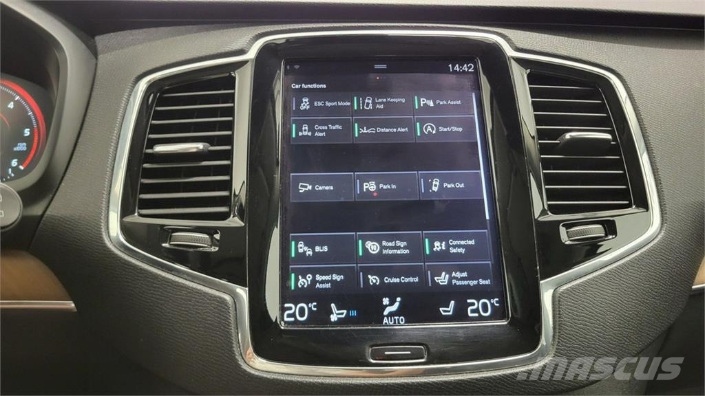 Volvo XC 90 سيارات