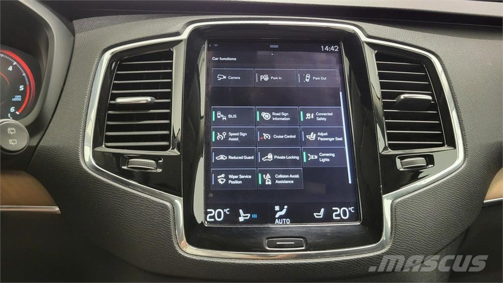 Volvo XC 90 سيارات