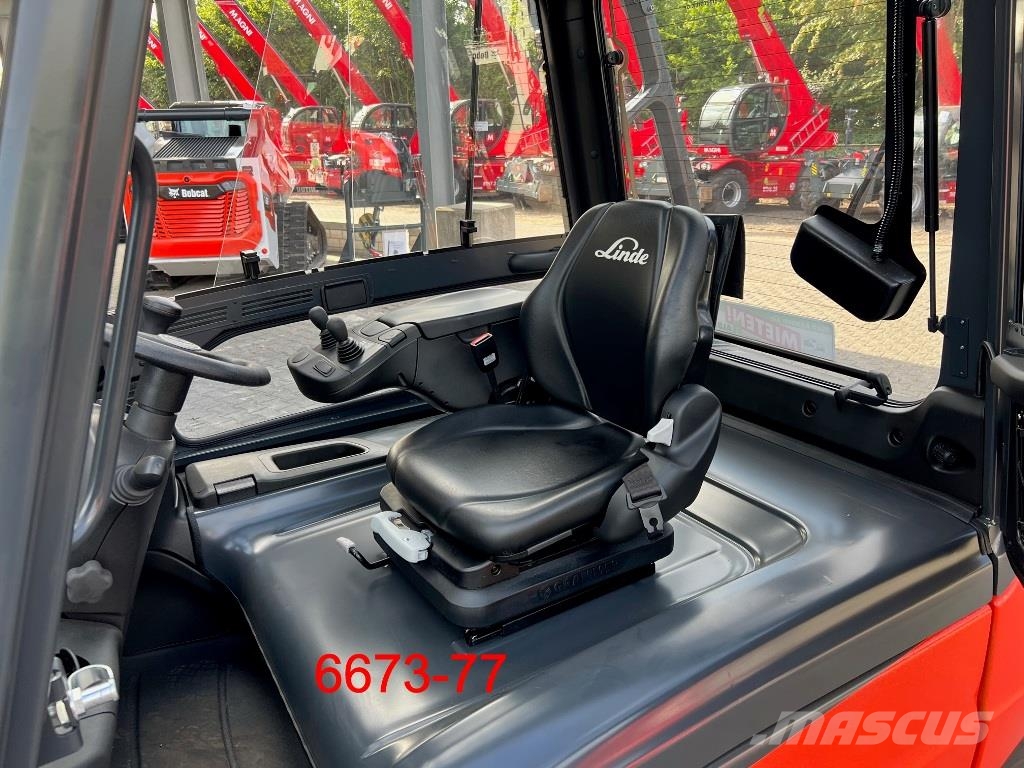 Linde E 50 HL 电动叉车