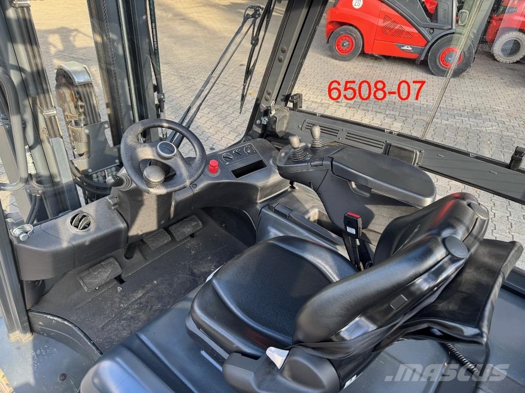 Linde E 50 HL 01 شاحنات ذات رافعات شوكية تعمل بالكهرباء