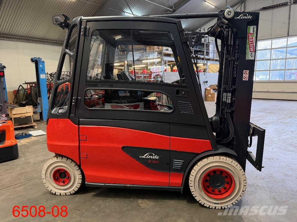 Linde E 50 HL 01 شاحنات ذات رافعات شوكية تعمل بالكهرباء